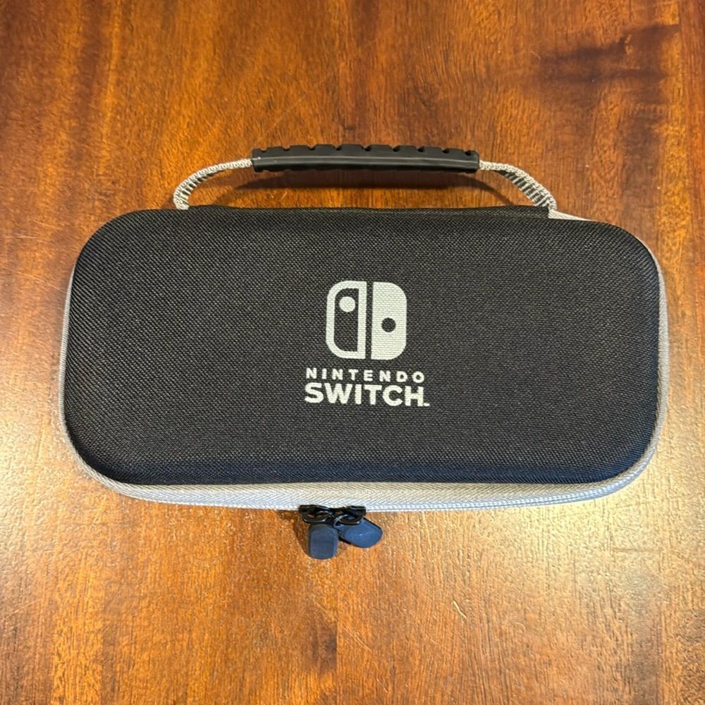 Nintendo Switch Case